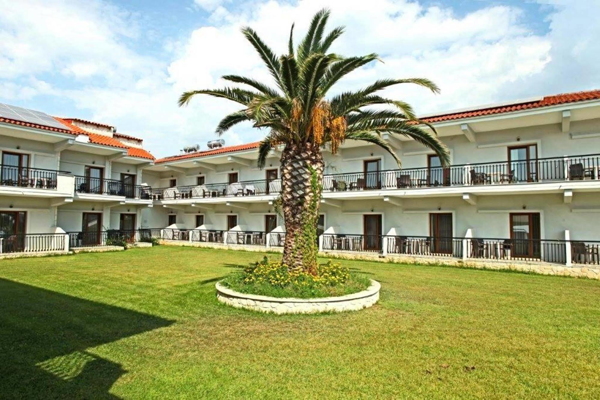Aristotelis Hotel Фурка Экстерьер фото