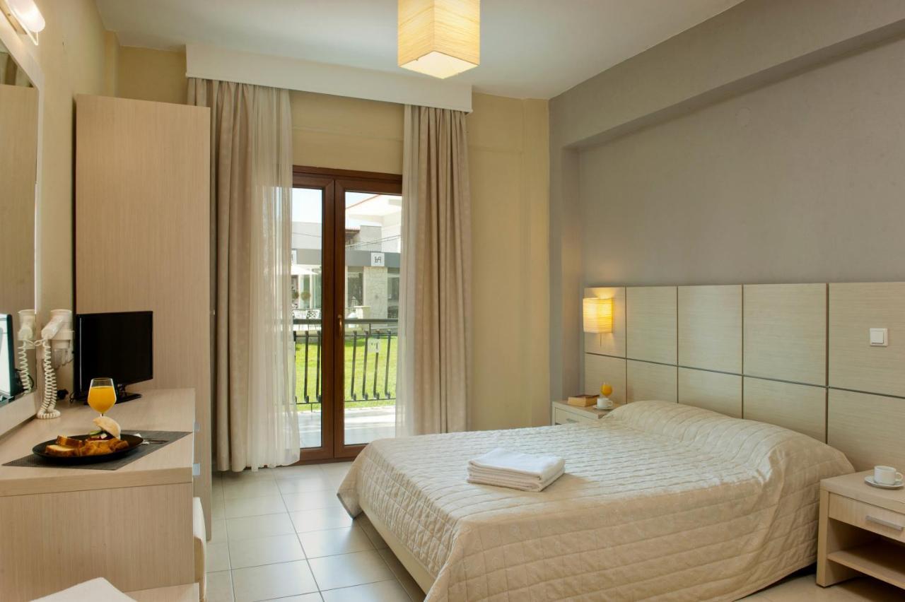 Aristotelis Hotel Фурка Экстерьер фото